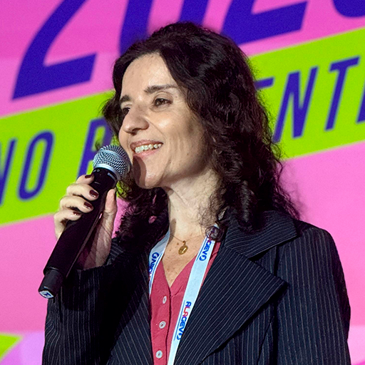 Viviane Moraes - Gestora de Viagens no McDonald's